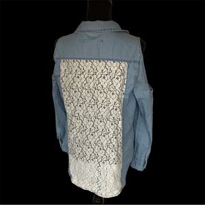 Cold Sholder Denim Shirt With A Lace Back.